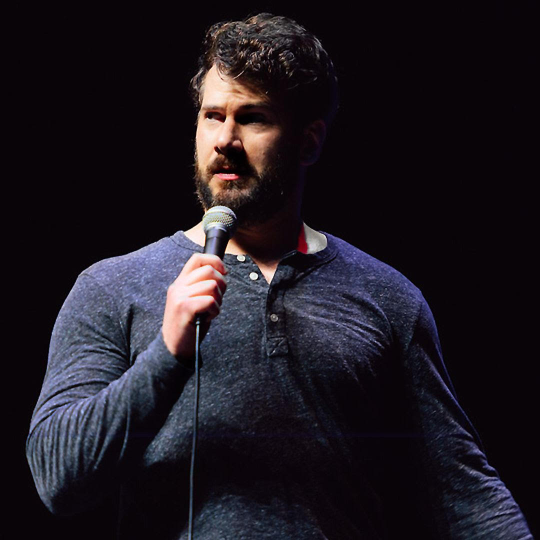 Steven Crowder portrait